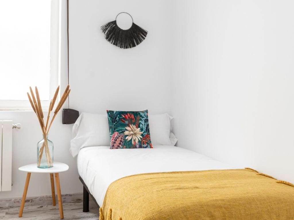 Apartamento De 4 Habitaciones En El Centro サンタンデール エクステリア 写真