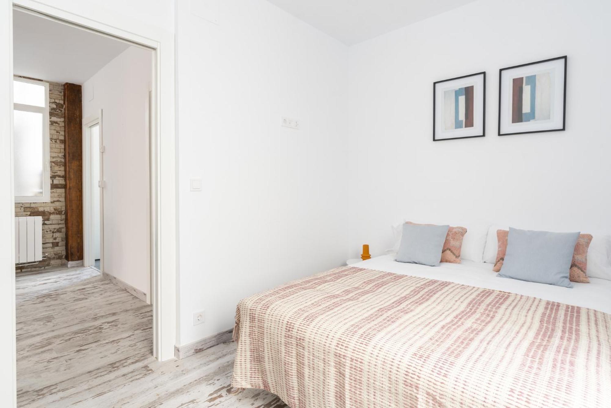 Apartamento De 4 Habitaciones En El Centro サンタンデール エクステリア 写真